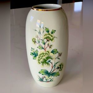 HOLLOHÁZA vintage Hungarian vase